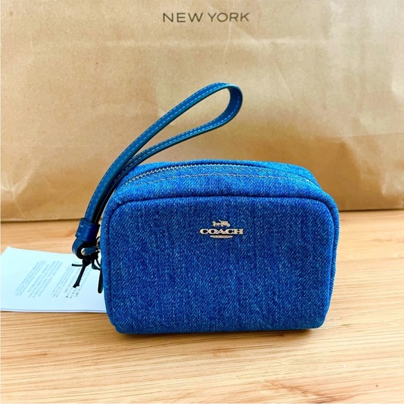 Coach Pouch Wristlet # CAP97 - Picture 1 of 10